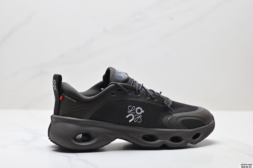 On Cloudsolo Loewe