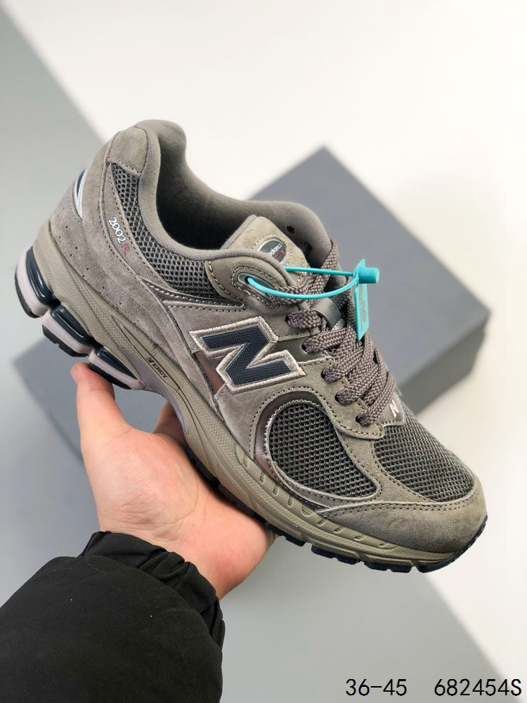 New Balance 2002R