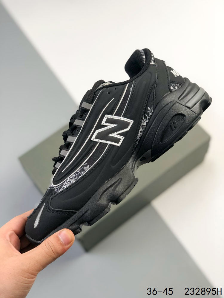 New Balance 1000