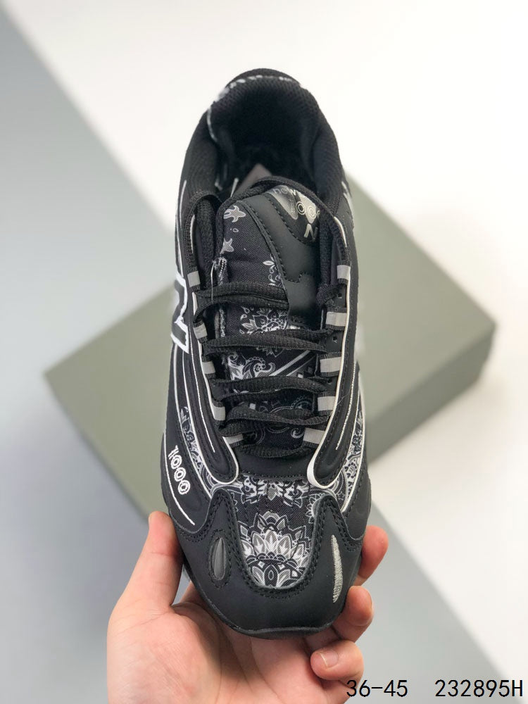 New Balance 1000