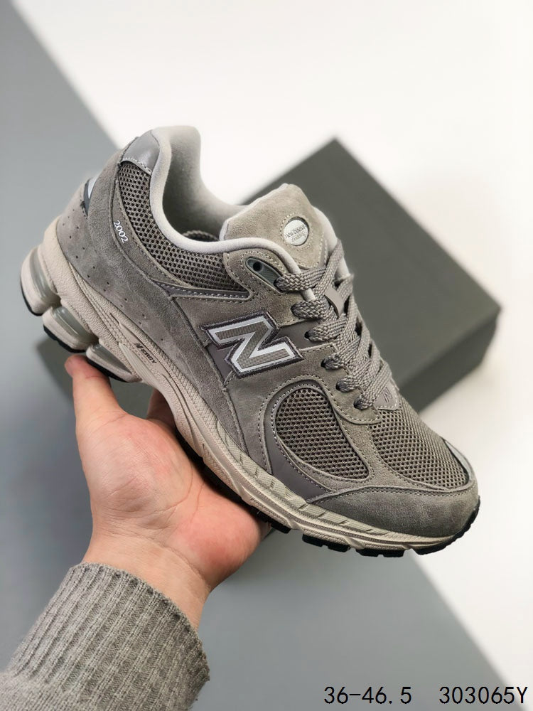 New Balance 2002R