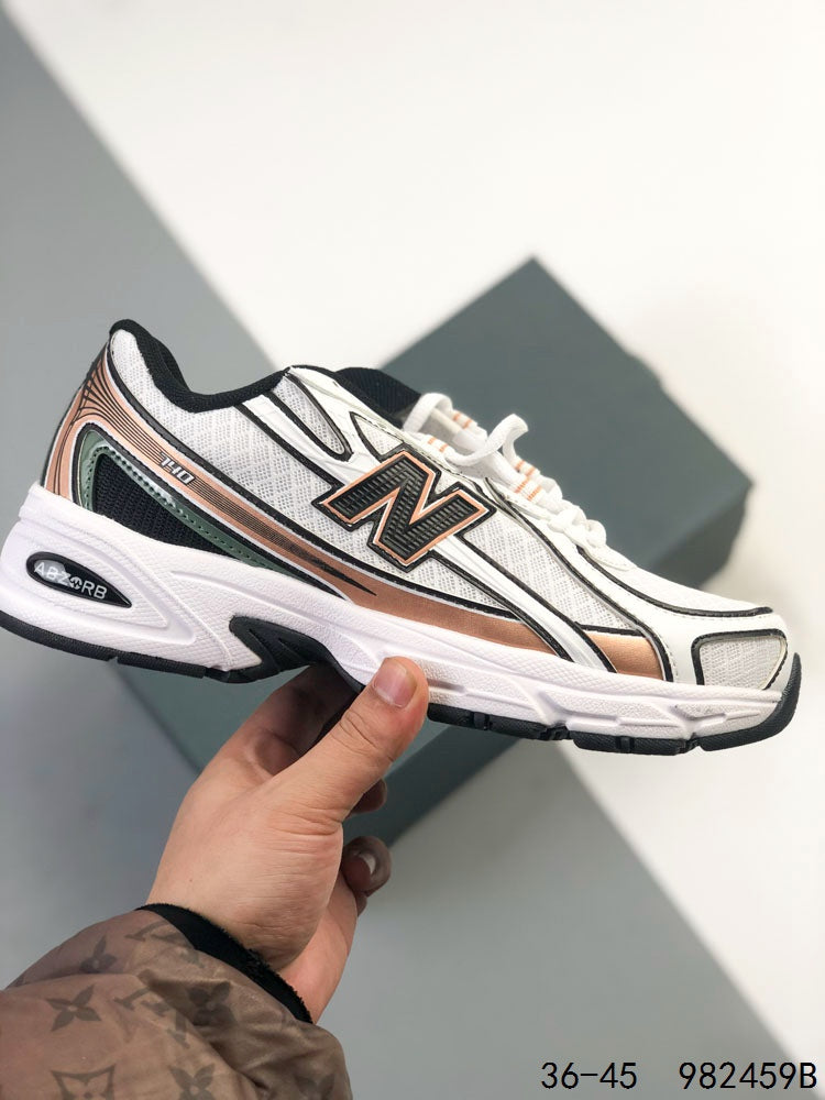 New Balance 740