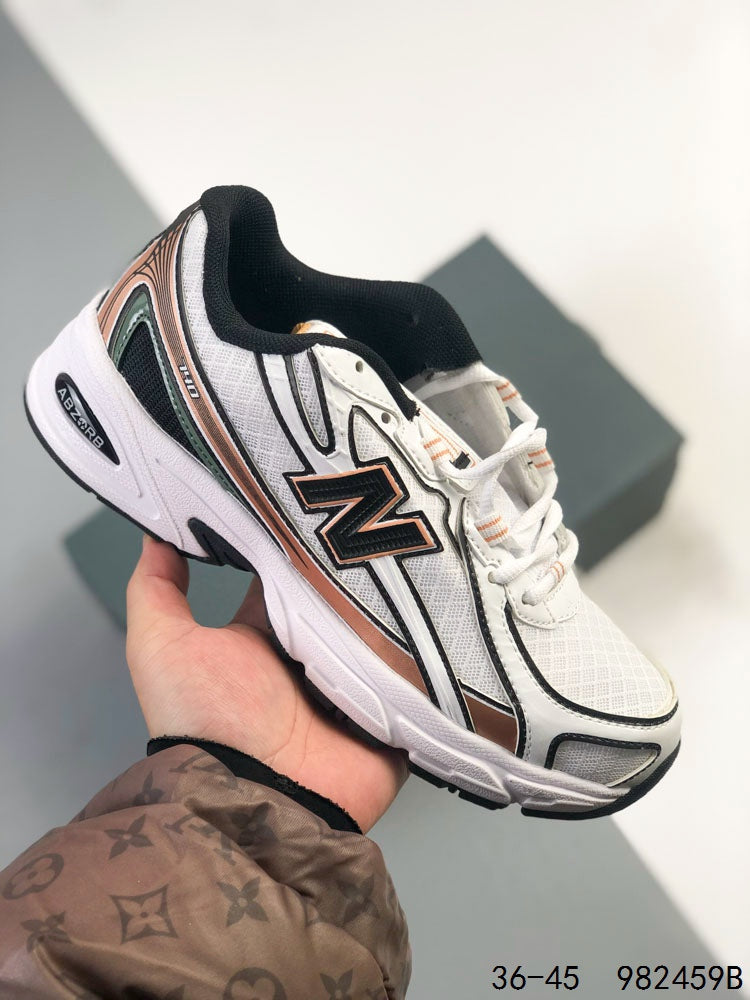 New Balance 740