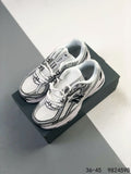 New Balance 740