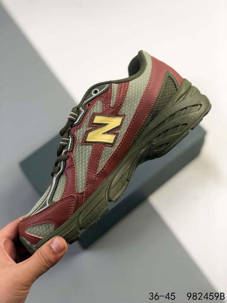 New Balance 740
