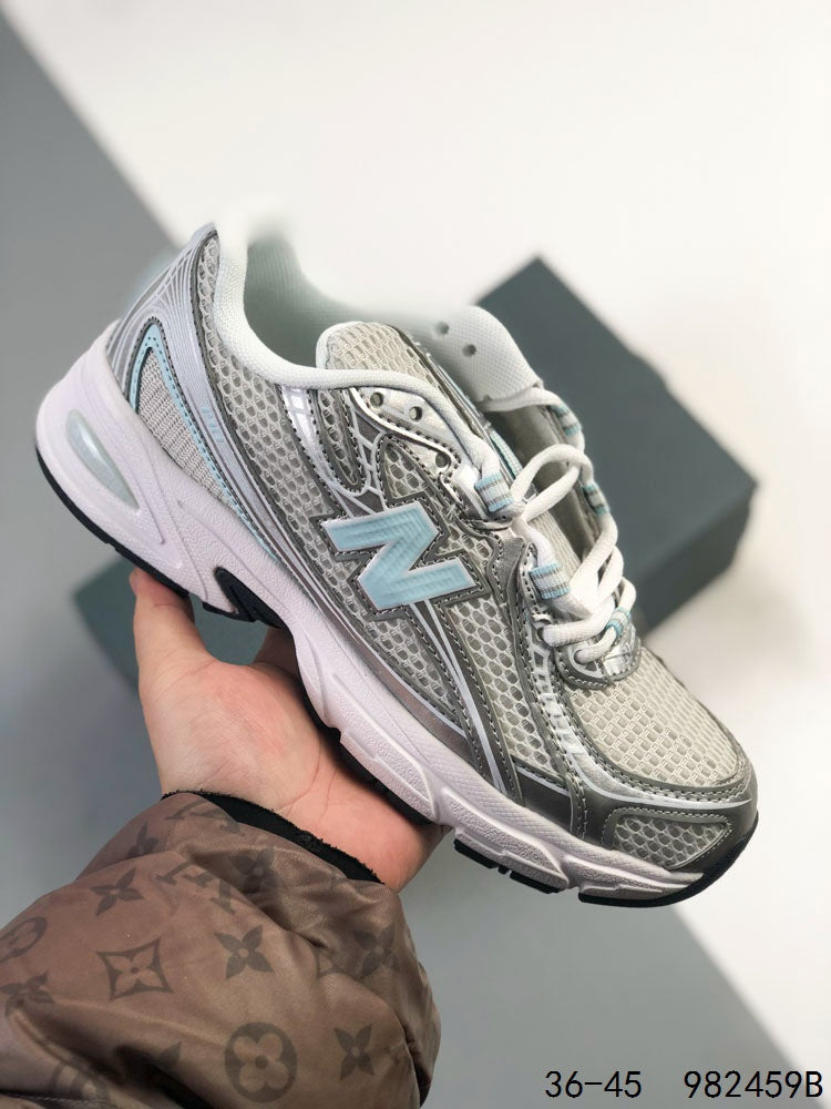 New Balance 740