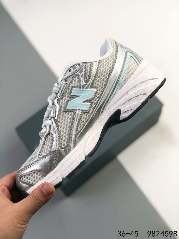New Balance 740