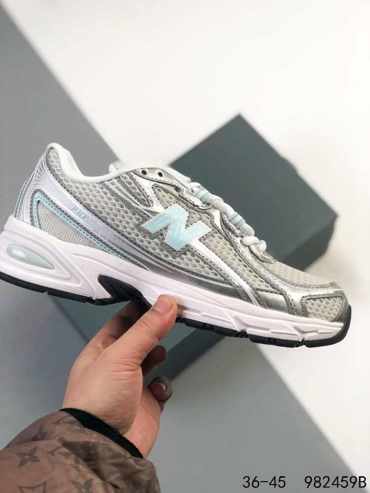 New Balance 740