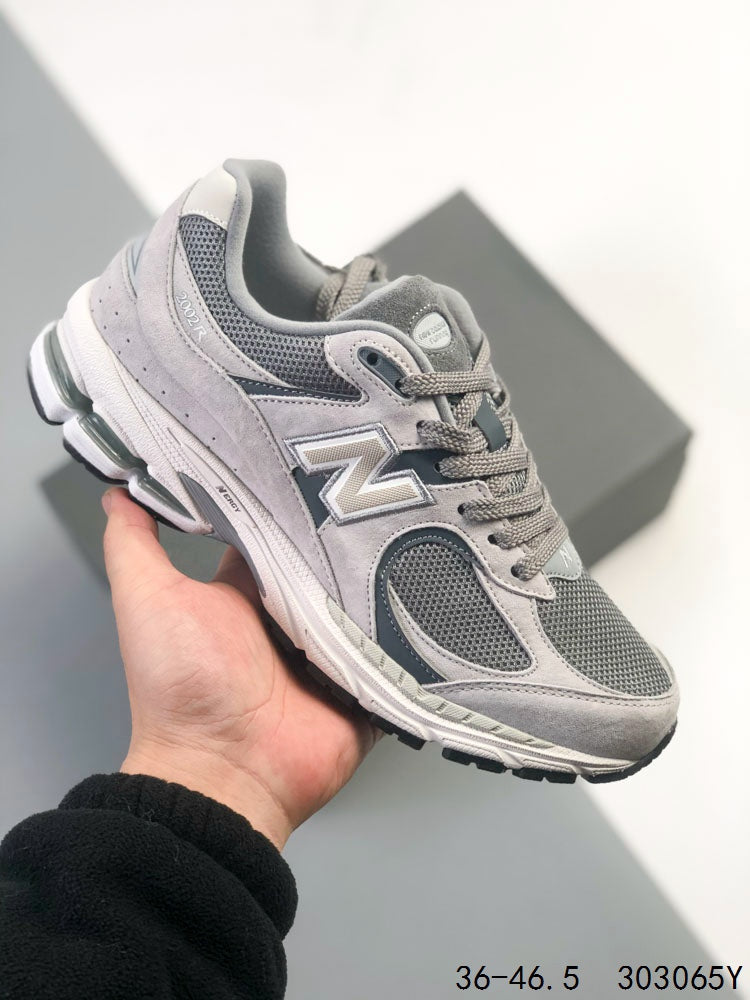 New Balance 2002R