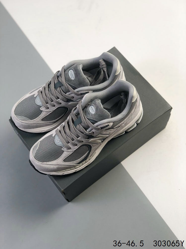 New Balance 2002R