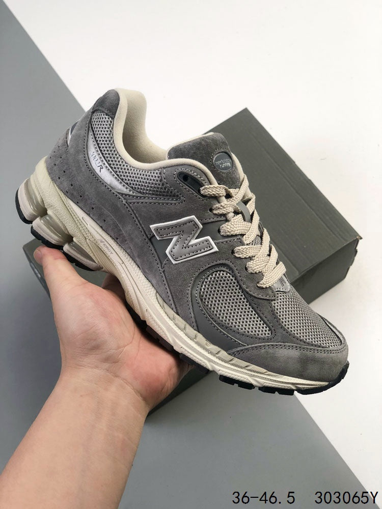 New Balance 2002R