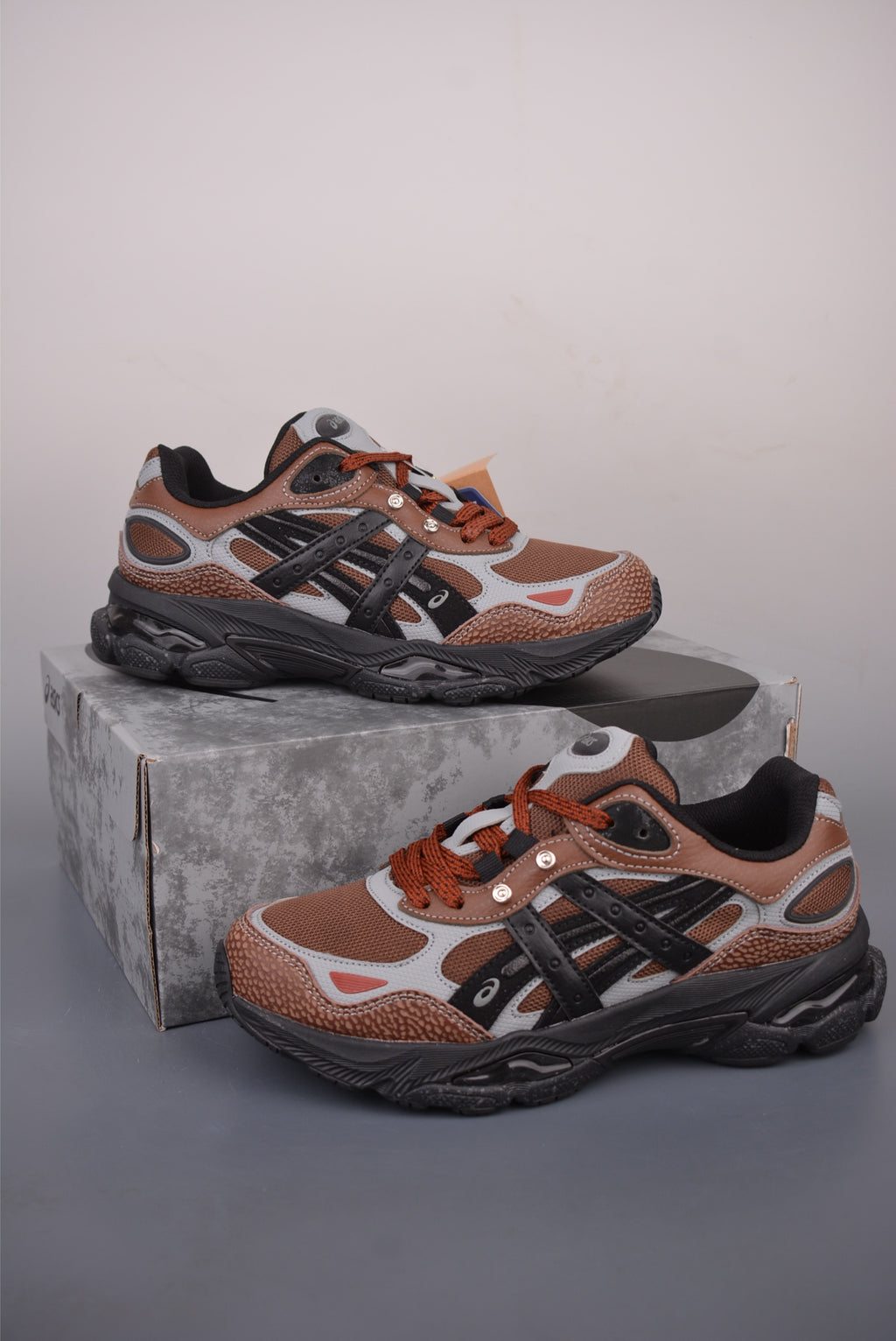 Asics Gel NYC