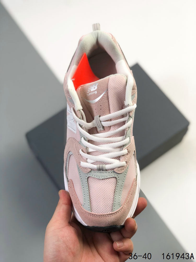 New Balance 530