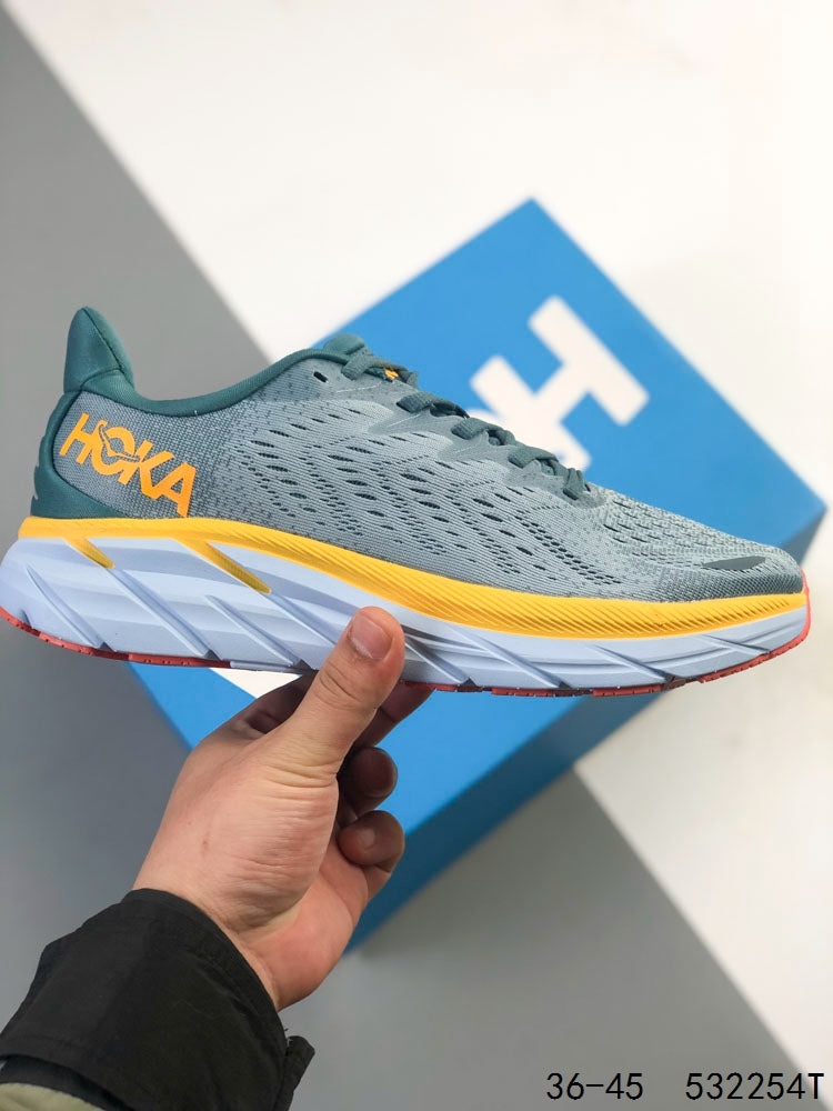 HOKA Clifton 8
