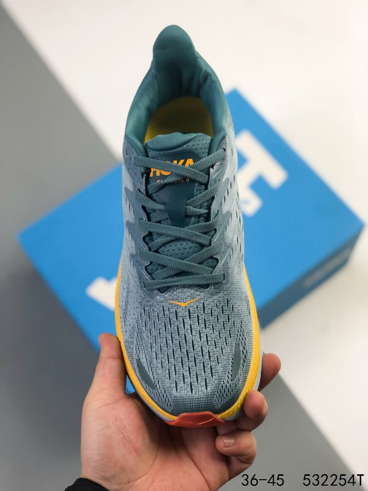 HOKA Clifton 8