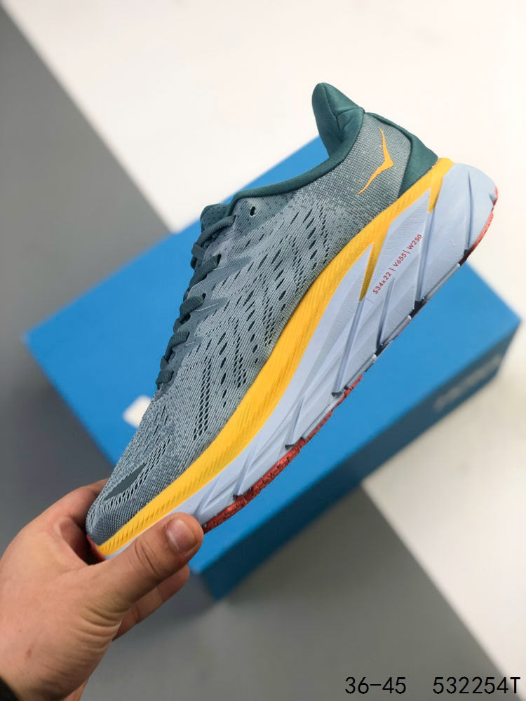 HOKA Clifton 8