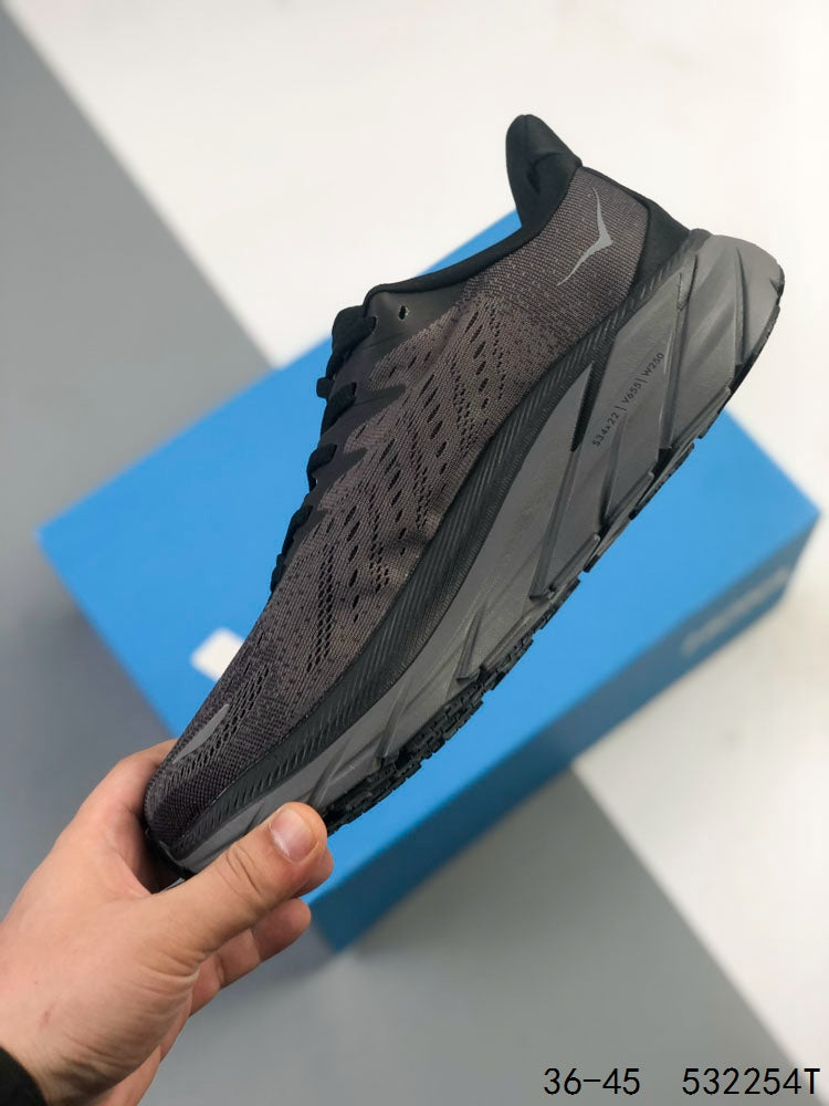 HOKA Clifton 8