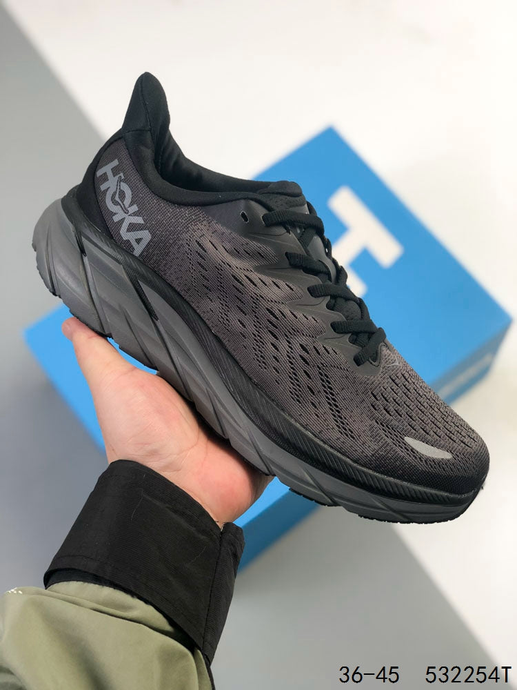 HOKA Clifton 8