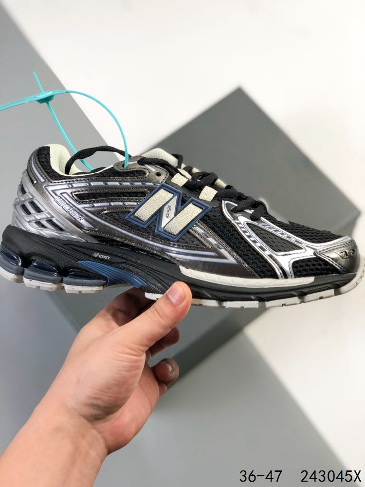 New Balance 1906R