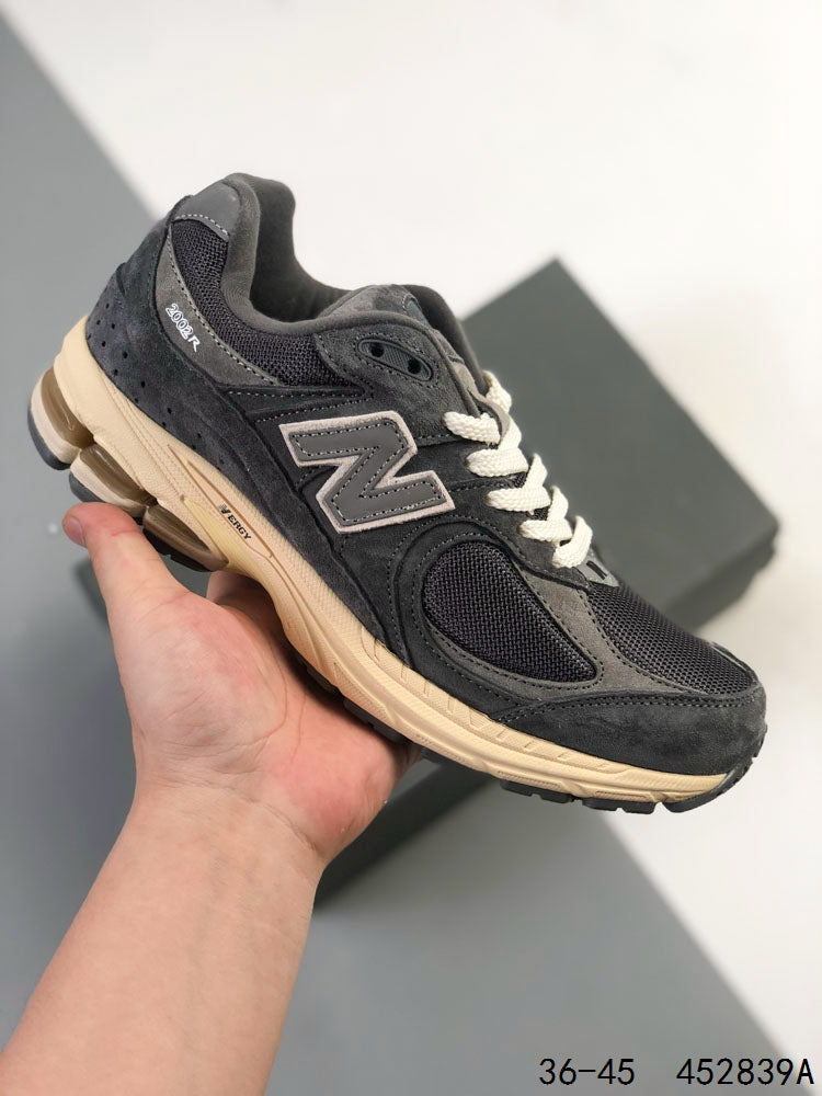 New Balance 2002R