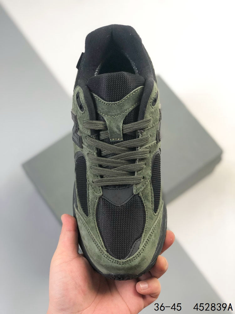 New Balance 2002R