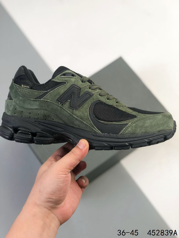 New Balance 2002R