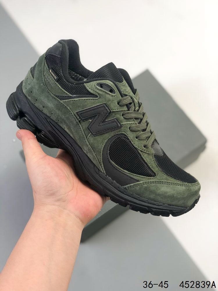 New Balance 2002R