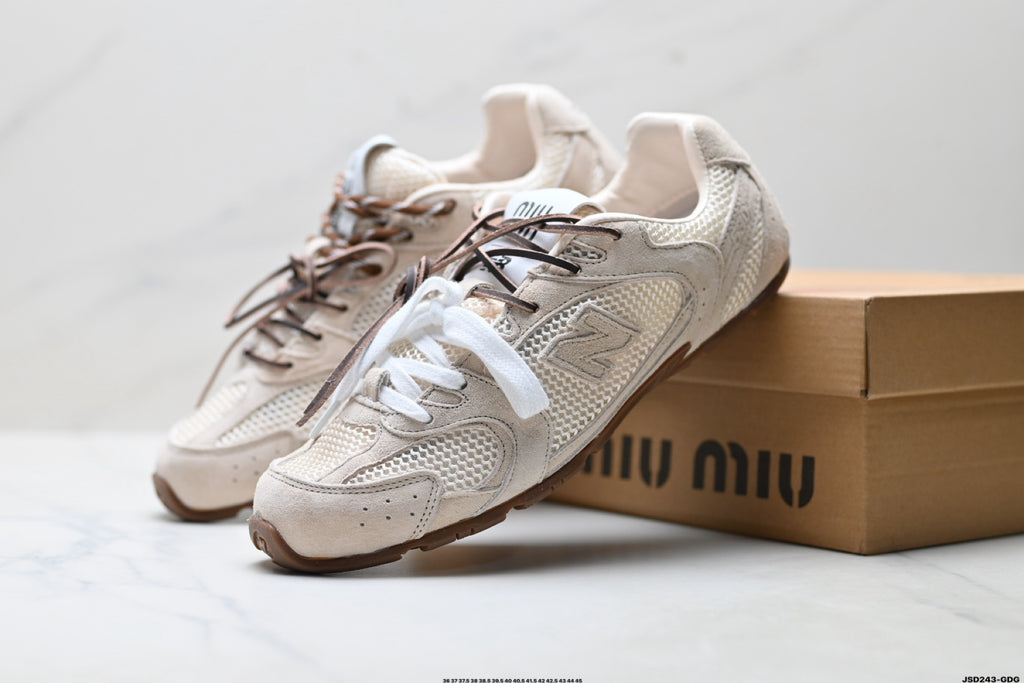 New Balance 530 x Miu Miu