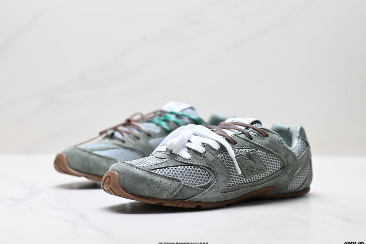 New Balance 530 x Miu Miu