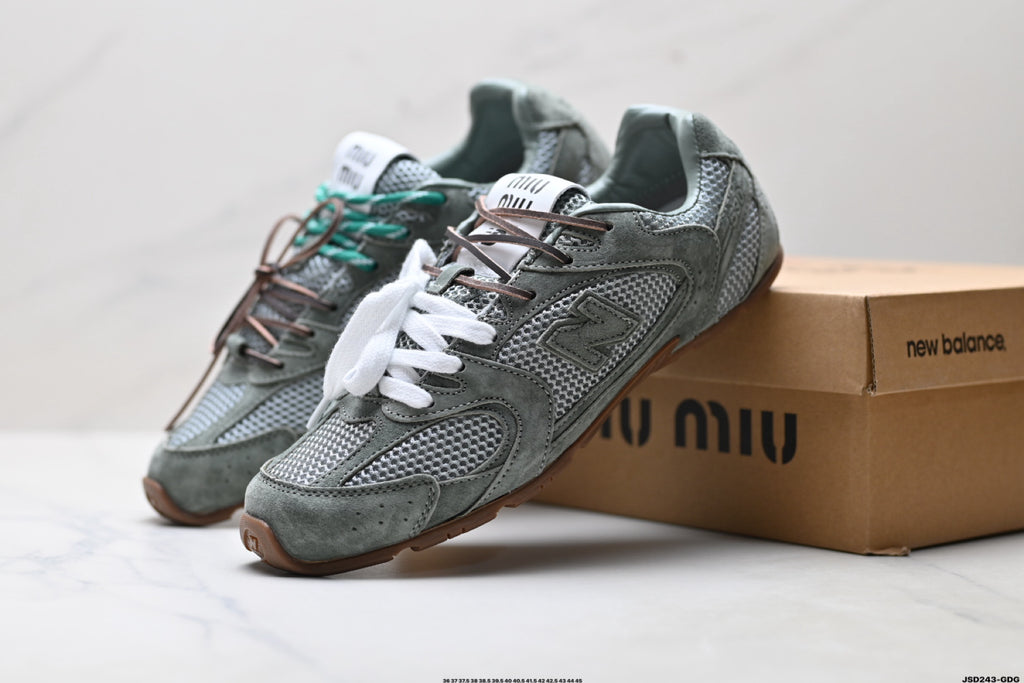 New Balance 530 x Miu Miu