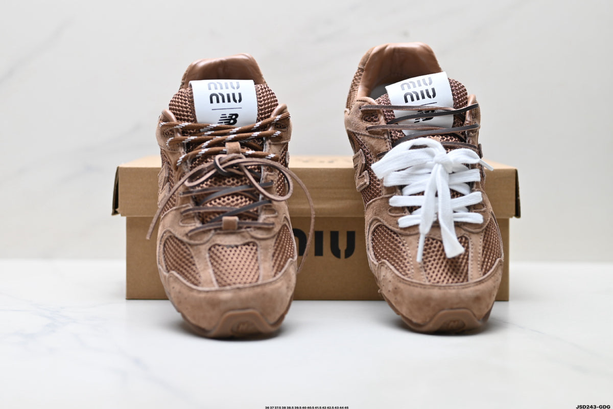 New Balance 530 x Miu Miu