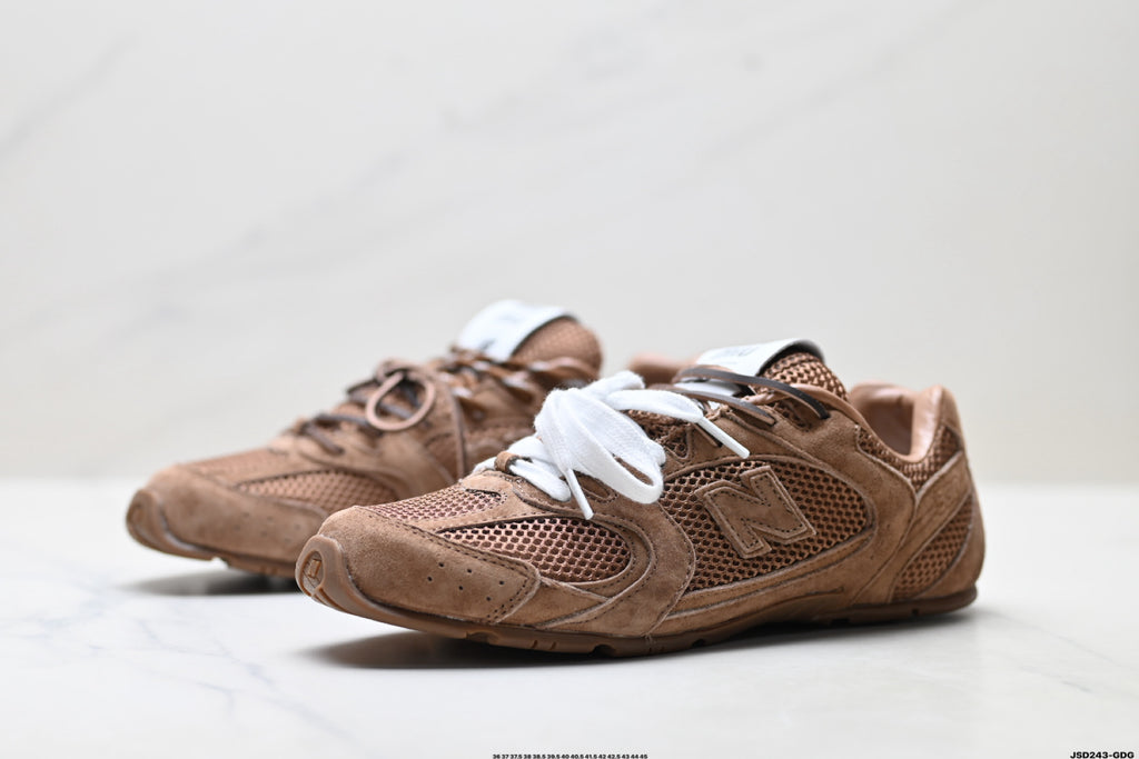 New Balance 530 x Miu Miu
