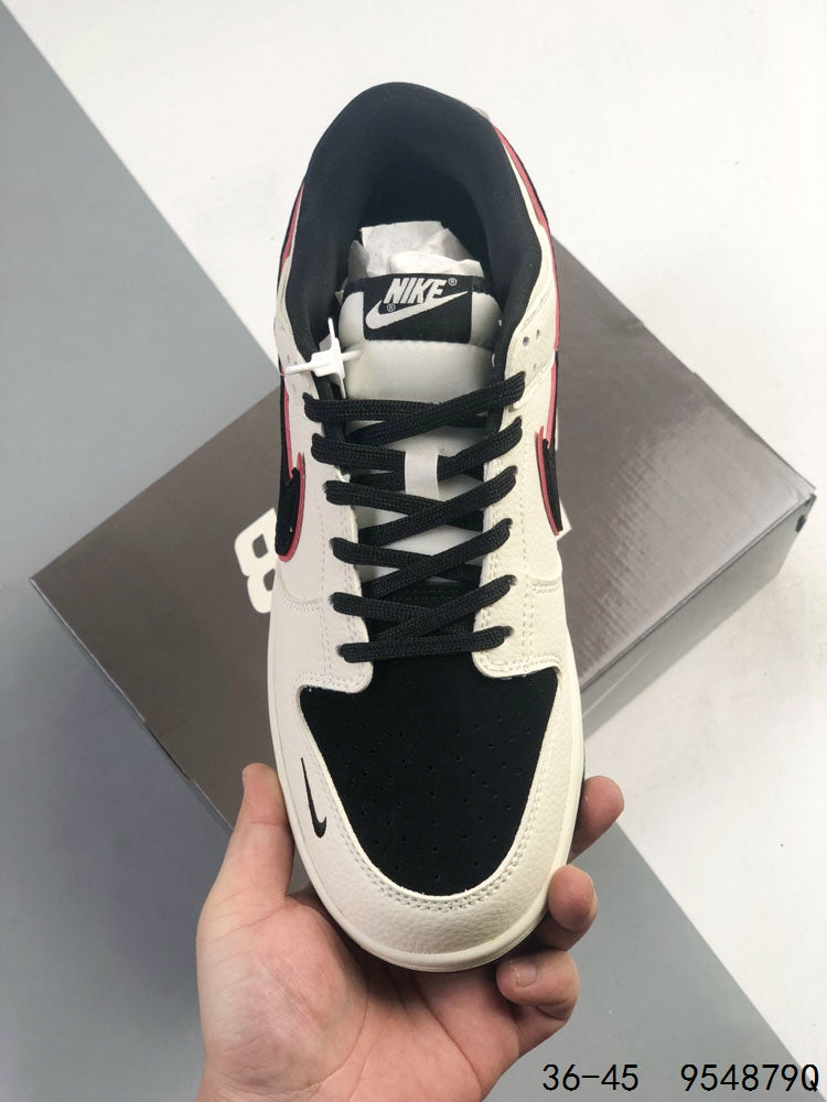 Nike SB Dunk x Chrome Hearts