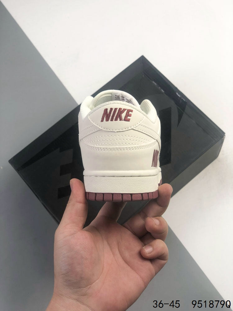 Nike SB Dunk
