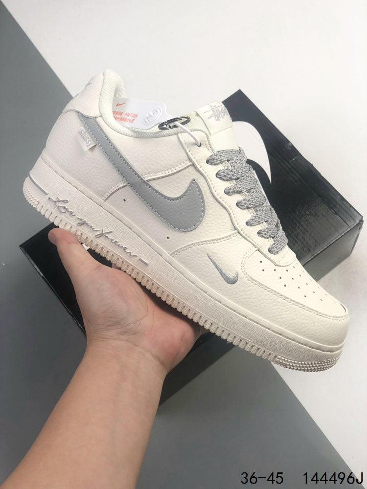 Nike Air Force 1 x Stussy