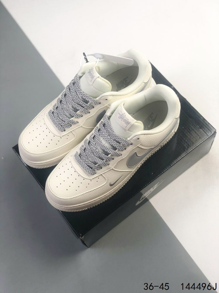 Nike Air Force 1 x Stussy
