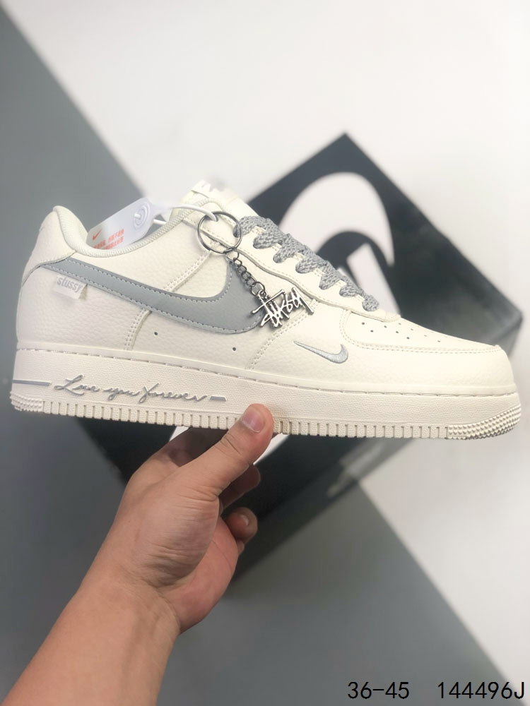 Nike Air Force 1 x Stussy