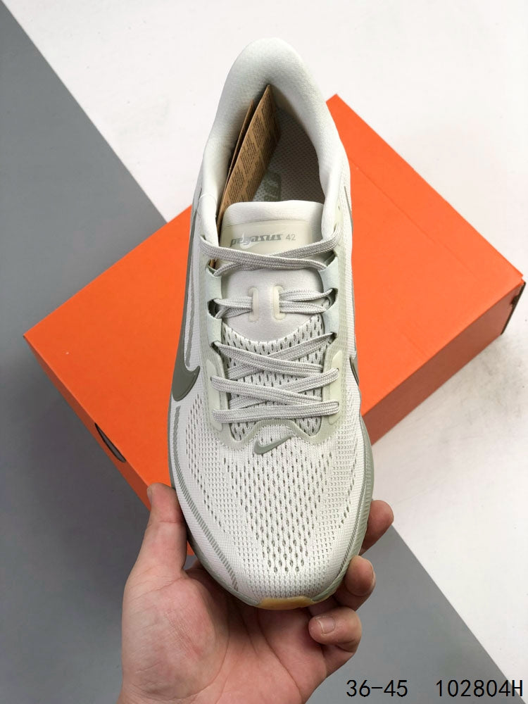 Nike Pegasus 42