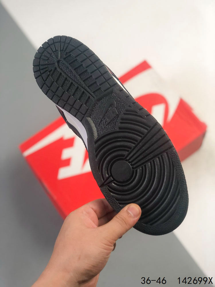 Nike SB Dunk