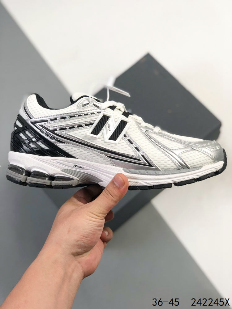 New Balance 1906R