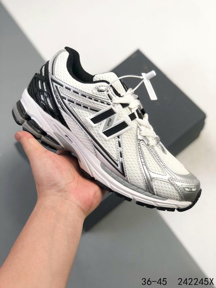 New Balance 1906R