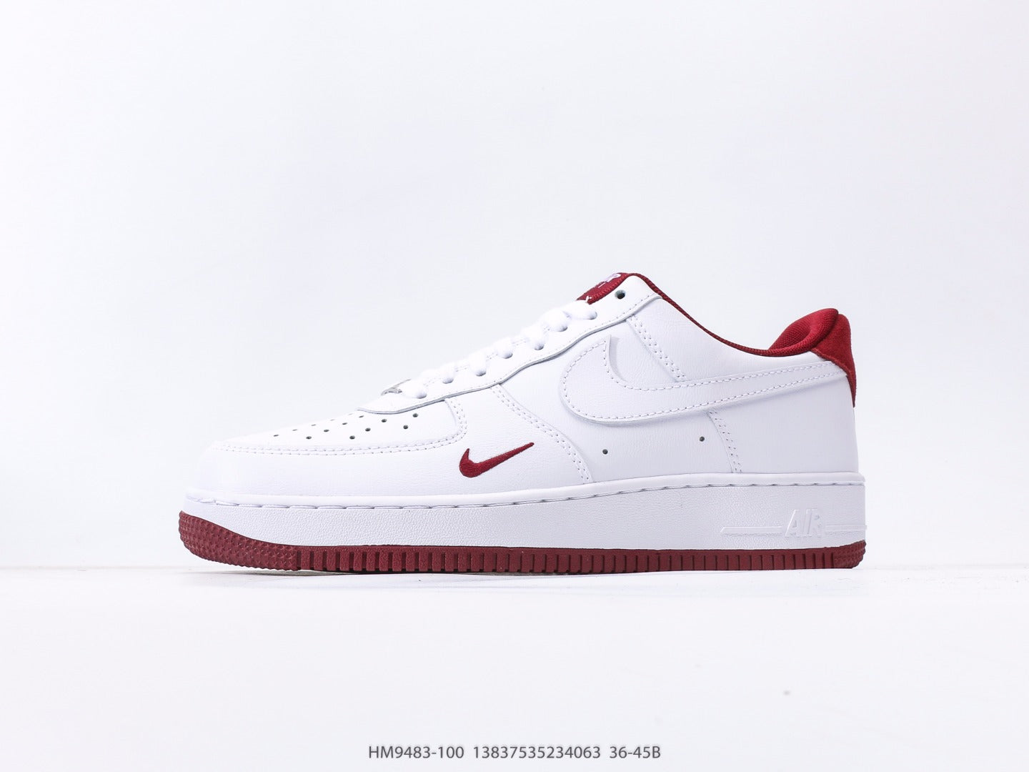 Nike Air Force 1
