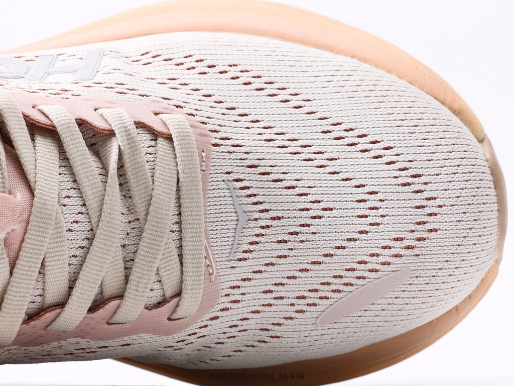HOKA Bondi 8