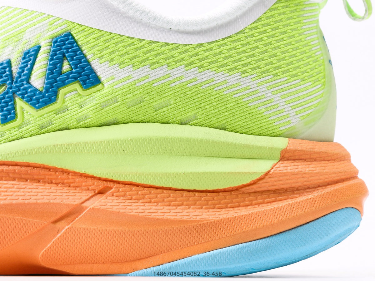 HOKA Bondi 8