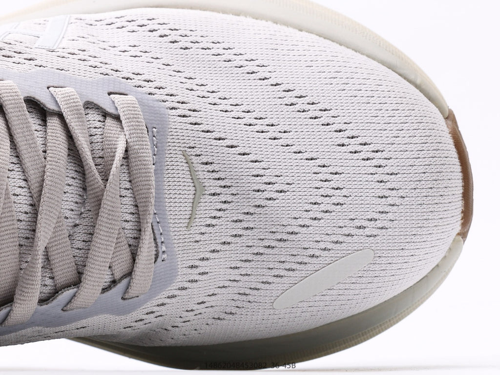 HOKA Bondi 8
