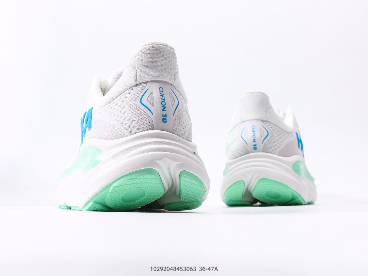HOKA Clifton 10