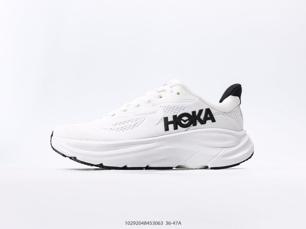 HOKA Clifton 10