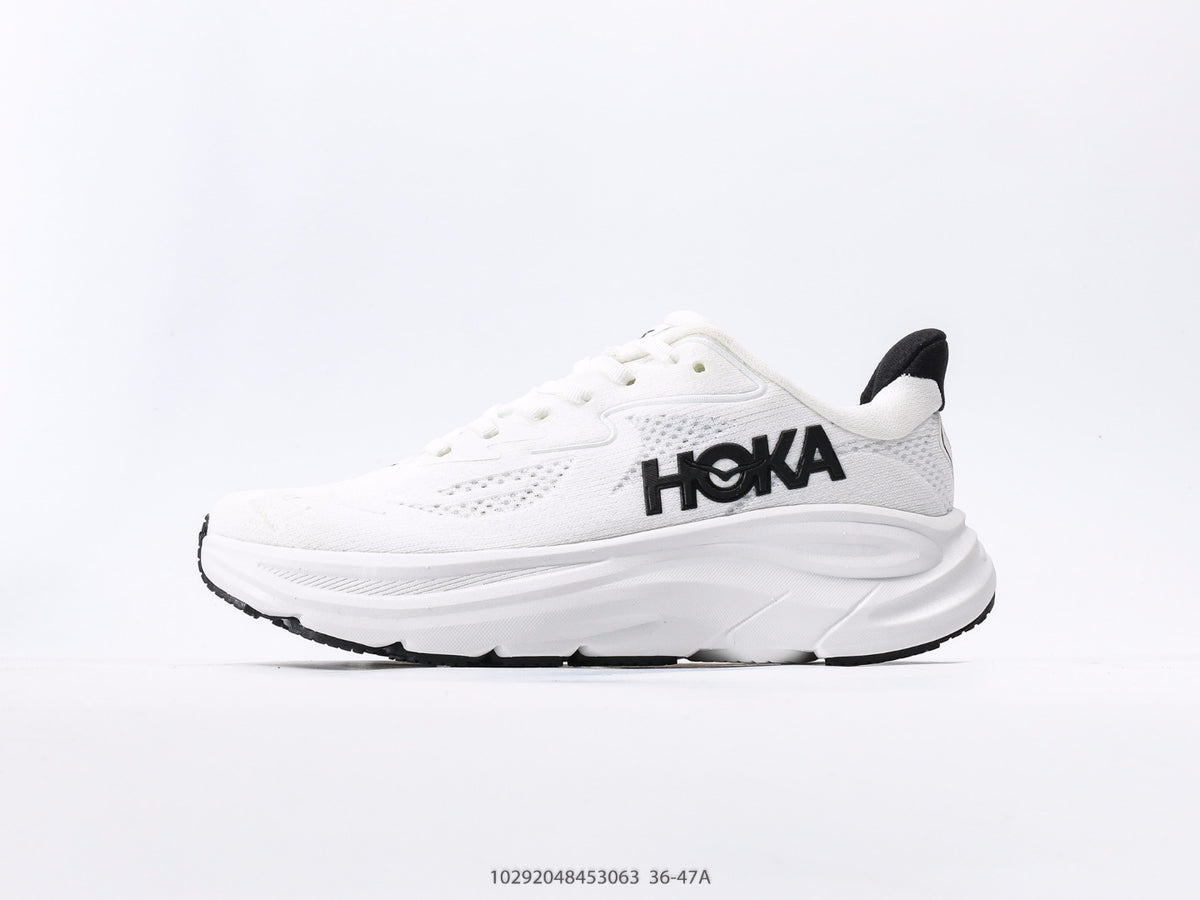 HOKA Clifton 10