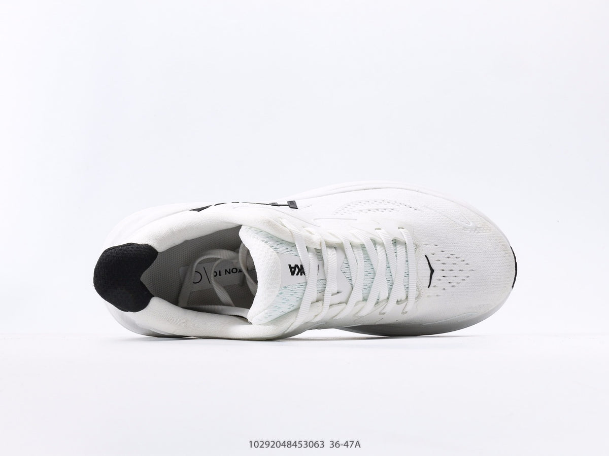 HOKA Clifton 10