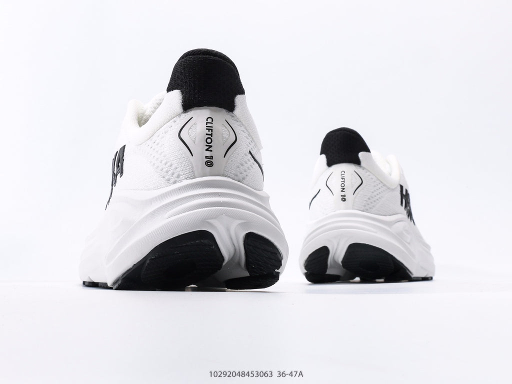 HOKA Clifton 10